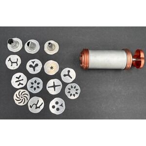 Vtg Aluminum Copper Mirro Cookie Press Decorating- 11 Design Plates  & 3 Tips